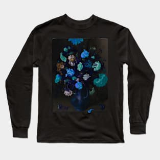 A vase with blue Flowers Long Sleeve T-Shirt